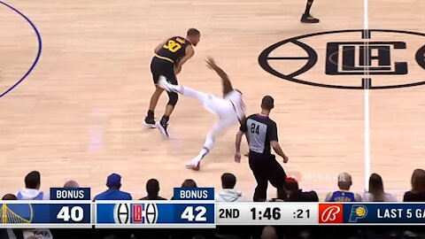 What Steph Curry just did to Bledsoe was quite hilarious