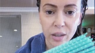 Alyssa Milano: Hair Loss Caused By COVID-19