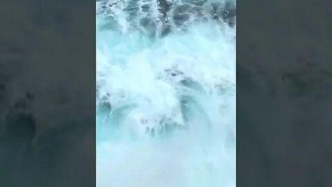 Crashing Waves ASMR #shorts #asmr #ocean #waves #sea #beach