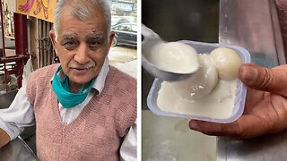 Old Man Sells Meethi Bread and Rasgulla 🤩🤩 Indian Street Food