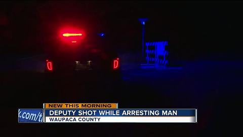 Wisconsin deputy shot while arresting man