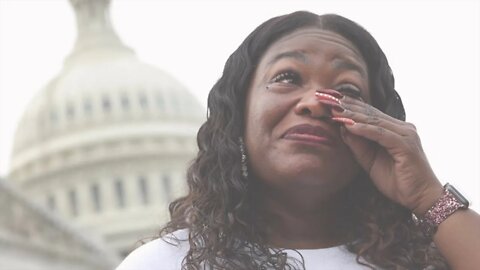 Cori Bush Massively Promoted by Woke Press & Her Book Completely FLOPS