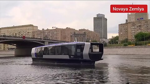 Putin launches Moscow's Electric River Tram
