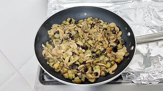 Eggplant with mushrooms easy to make