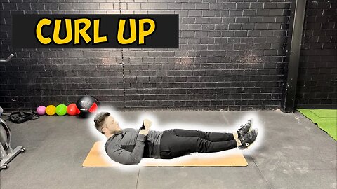 How to do The Curl Up Exercise | 2 Minute Tutorial