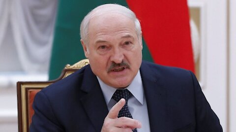 Alexander Lukašenko na zasedání vlády odsoudil očkovací teror na lidech!