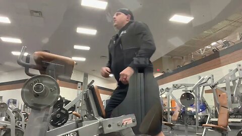 Who else loves LEG DAY?!?!?! - 20230418