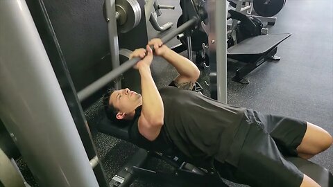 Smith Machine Extreme Close Grip Bench Press