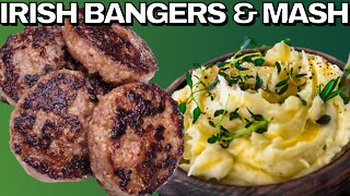 Irish Bangers (Sausage) & Mash w/ Gravy for ST. PATRICK'S DAY! (Better than corned beef & cabbage 😉)