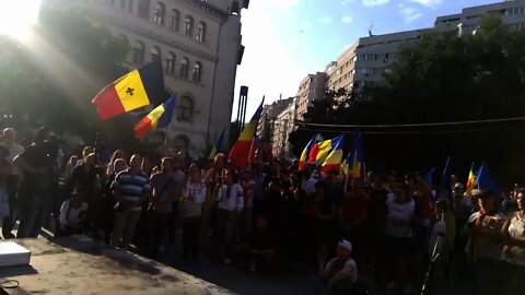 Miting pentru redeschiderea școlilor