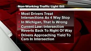 Bill clarifying what drivers do at non-working traffic lights heads to Governor