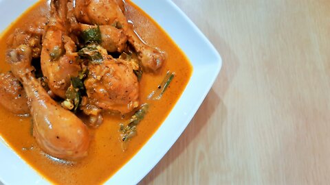 Authentic Sri Lankan Chicken Curry _ Easy & Tasty