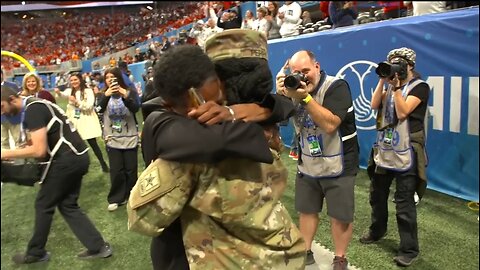 Captain Shelesa Perry Surprises Parents At Peach Bowl