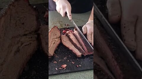 How to Slice Smoked Brisket...Slicing Brisket Point... #bbq #offset #smoker #fire #brisket