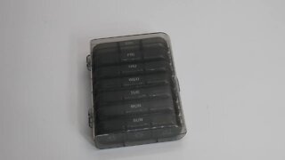 Weekly Pill Organizer 3 Times A Day, PULIV Portable Travel Pill Box 7 Day with Large Compartments