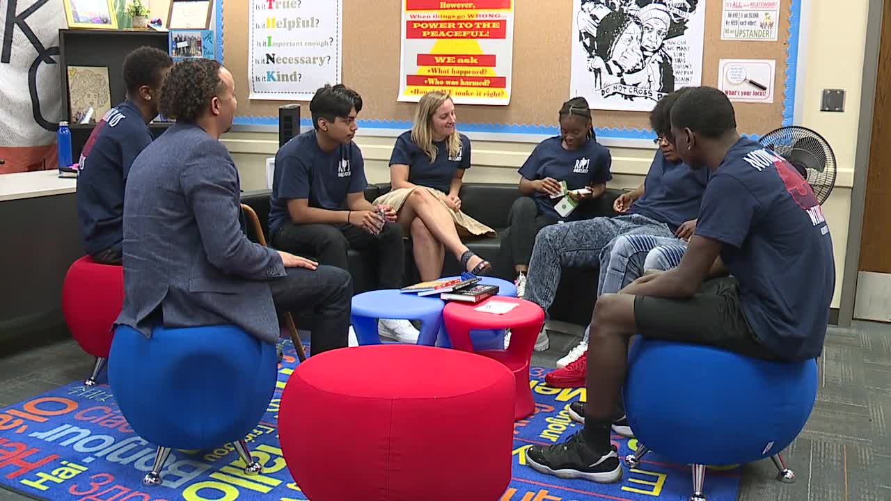 Restorative Justice class at Southeast High aims to curb teen violence
