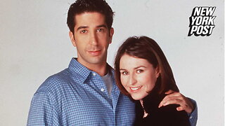 Remember David Schwimmer's British wife on 'Friends'? Show director sure does, calls actress Helen Baxendale 'not funny'