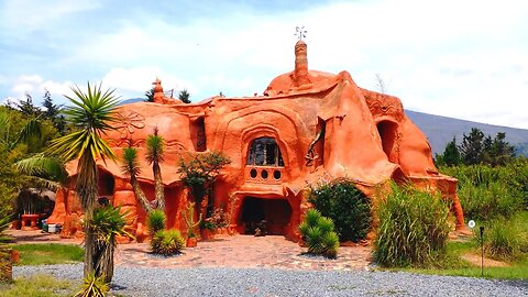 Tour of Casa Terracota, Villa de Leyva, Colombia