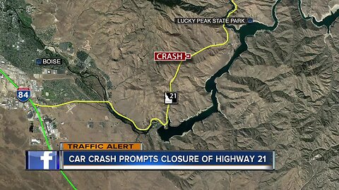 Serious crash closes Highway 21