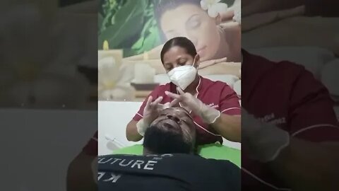 Getting A Colombian Facial, skin care Cartagena Colombia