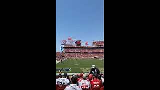 San Francisco 49ers LEViS STADiUM