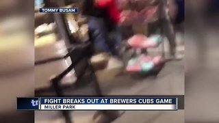 Fight breaks out at Brewers, Cubs game