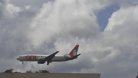 Boeing 737-800 PR-GZW on final approach coming from Brasília before land in Manaus