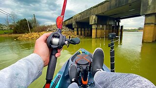 Fishing a SUPER TOUGH Drained Lake (Kayak Bass Fishing)