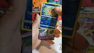 Abrindo um booster de CEUS EM EVOLUÇÃO #pokemon #pokemontcg #short