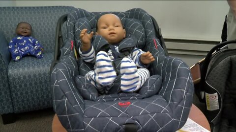 Children's Wisconsin warns of counterfeit car seats across the country