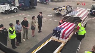 WATCH: Fallen Conneaut soldier boards plane in Atlanta
