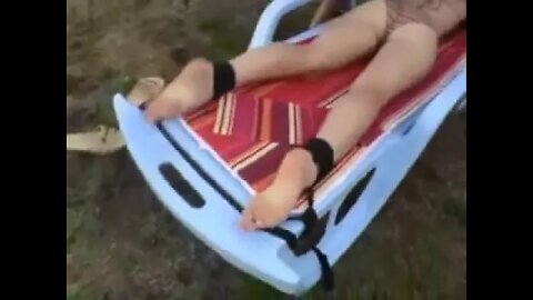Lawn Chair Tickle