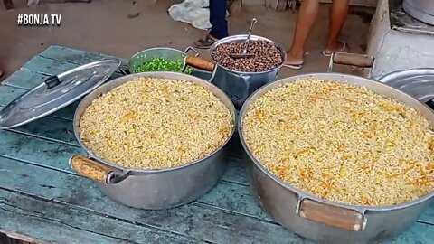 A Mais de 20 Anos Dona Luzia Oferece Banquete em Promessa a Nossa Senhora Aparecida