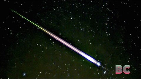 Harvard Physicist Racing to Prove Meteorite Is Alien Probe