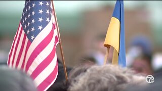 Rally in Warren supports Ukraine as Russia invades