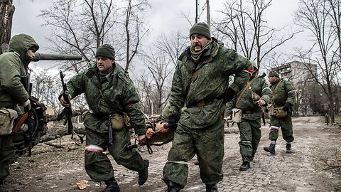 Besieged Ukrainian Forces Fight To Hold Bakhmut