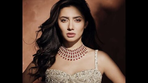 #mahirakhan is Queen 👸