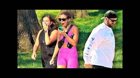 Funny WET Fart Prank in Central Park! Anaconda SQUEEZE!