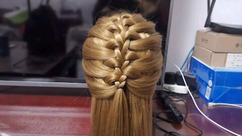 I made this shawl Hairstyle, and I feel pretty good about it. You can try it too