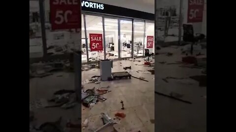 SA Riots ( more Watercrest Mall aftermath )