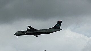ATR72-600 PR-AKN vindo de Porto Trombetas para Manaus e Boeing 737 MAX 8 PR-XMN vindo de Santarém