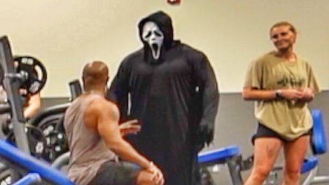 When Scream Lifts At Your Gym