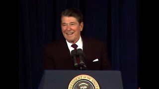 🤣Funny: Ronald Reagan telling jokes