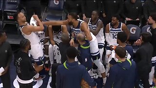 Timberwolves' Rudy Gobert Punches Teammate