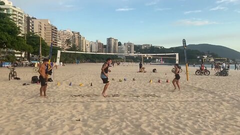 Esse treino físico vai melhorar seu desempenho no futevôlei