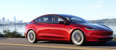 Matt Hutson drives the new Tesla Model 3