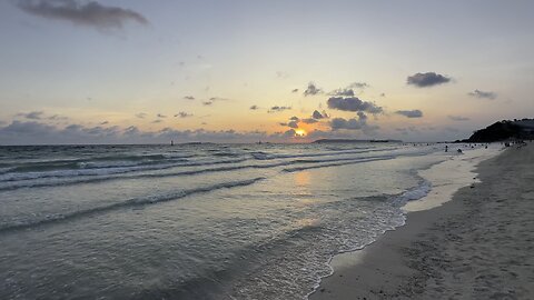 Sunset: Koh Lan, Thailand