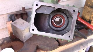 7x12 Horizontal Bandsaw Gear Box Repair, Part 2