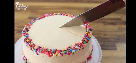 How to Make Birthday Cake | Classic Vanilla Cake Recipe