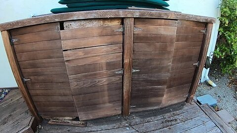 Repairing 30-year old Redwood Deck Cabinet - Part 1
